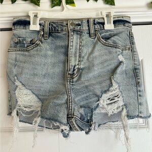 DAZE TROUBLE MAKER HIGH RISE SHORTS
